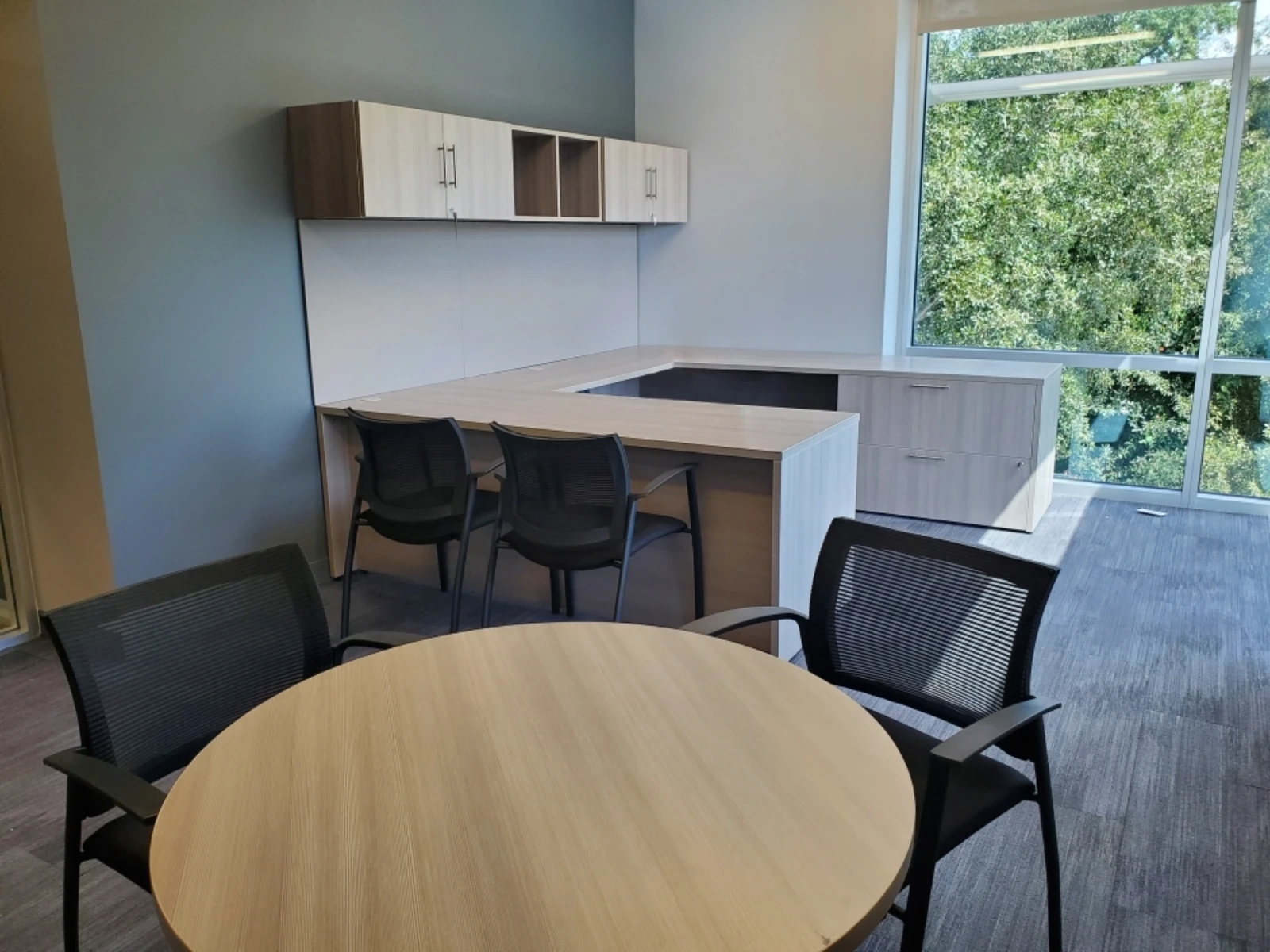 Client site calibrate series casegoods private office with grafton side seating md
