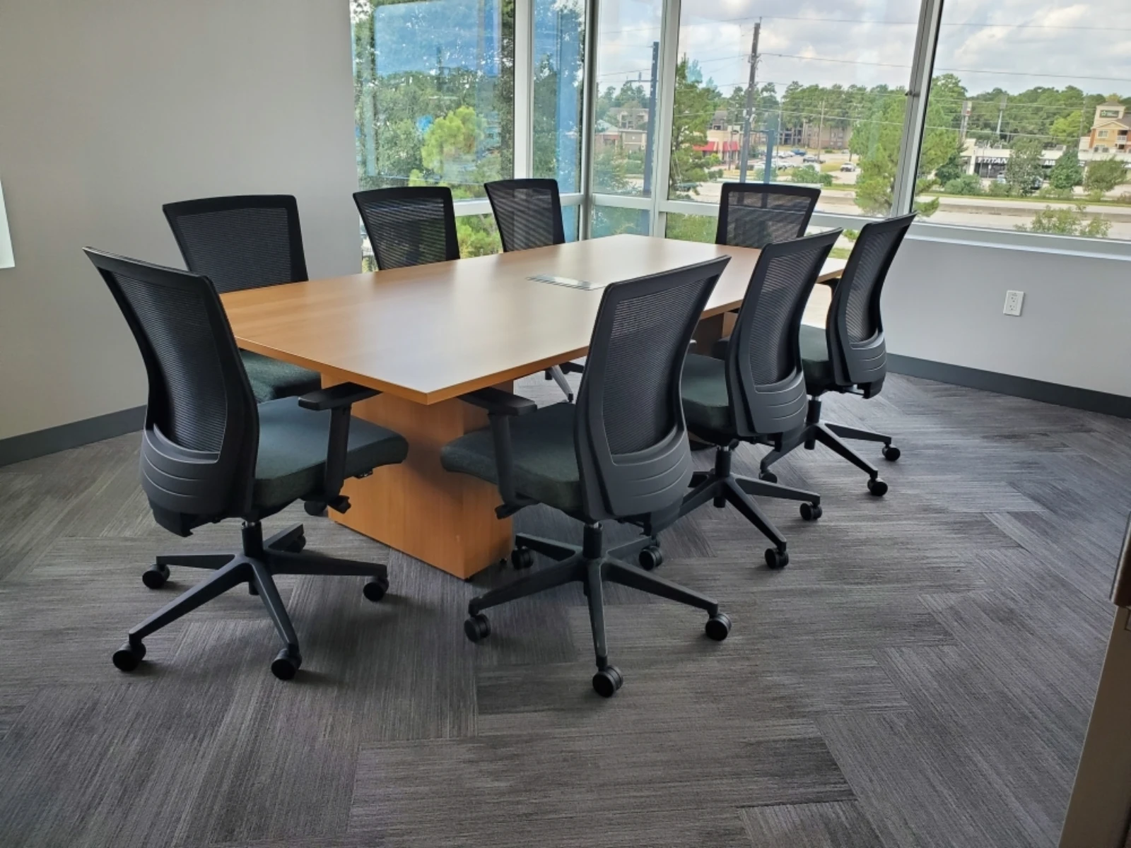 Client site calibrate series conference table with upton seating md