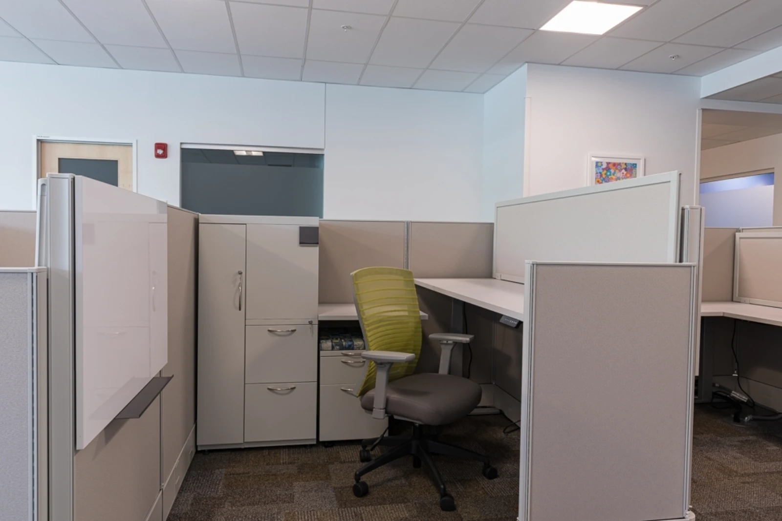 Client site divi with height adjustable tables with screens attached for privacy md