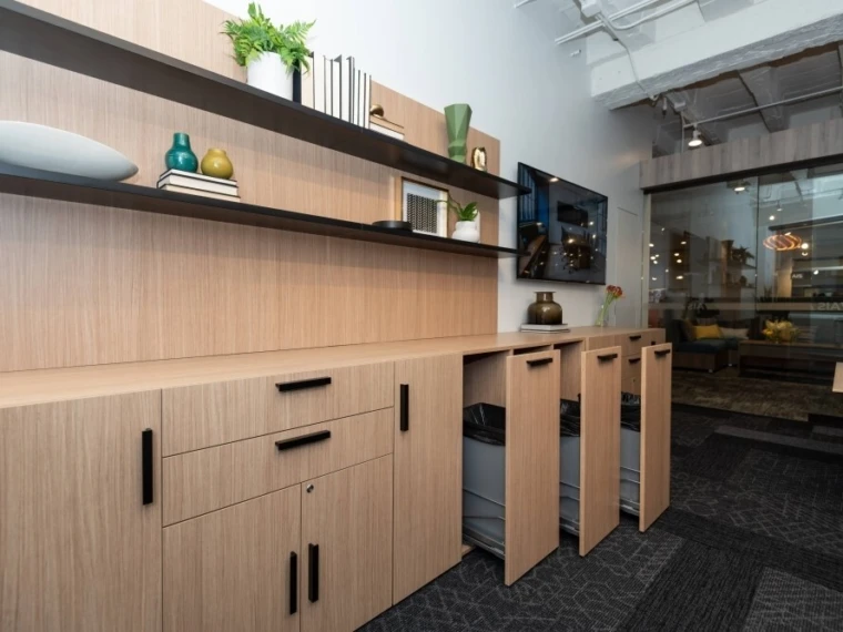 Calibrate storage buffet with trash receptacles