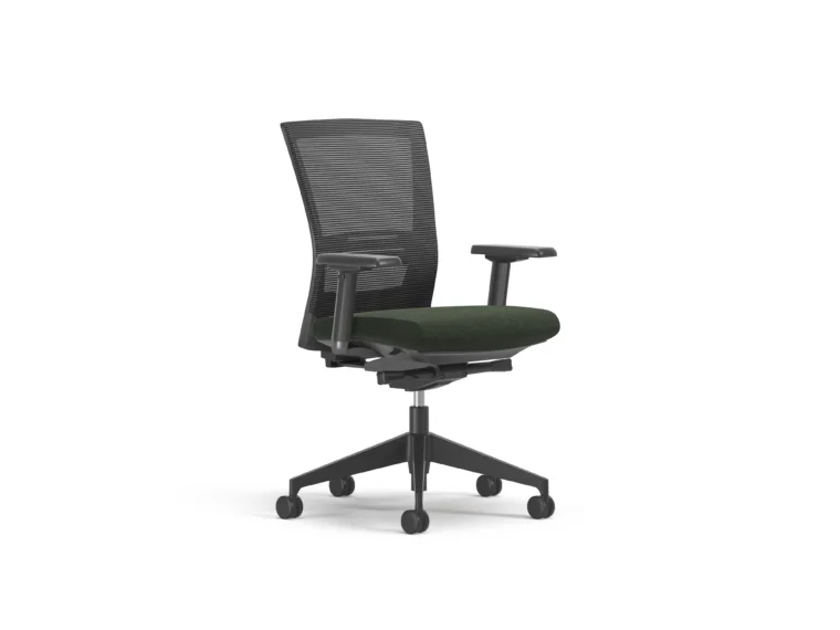 11 AIS R25 WEBSITE TILE UPTON TASK 3 Q Mayer Utopia Turf R3