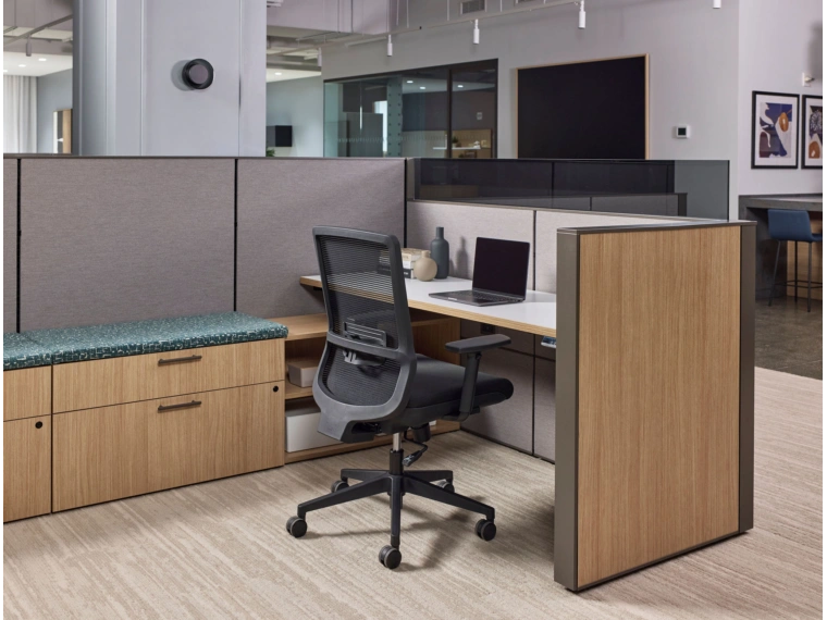 25 12 08 AIS NYC Frechette 1178