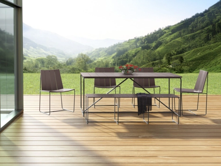 Seaboard outdoor dining table and chairs md