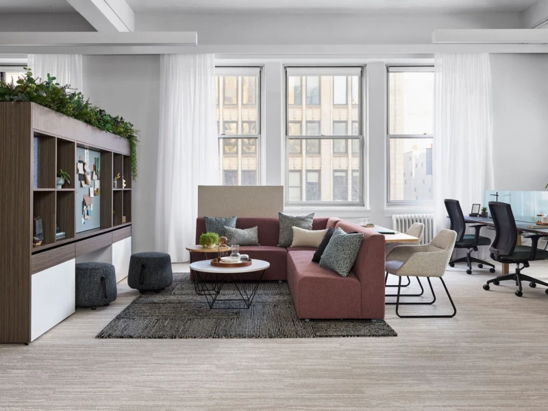 25 12 09 AIS NYC Frechette 0969 RT