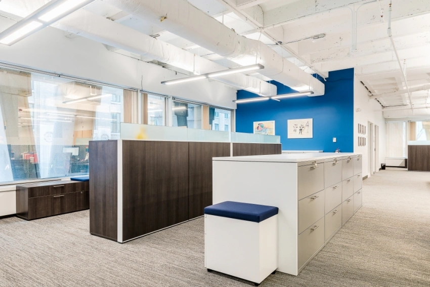 Client space with matrix laminate panels l series storage md