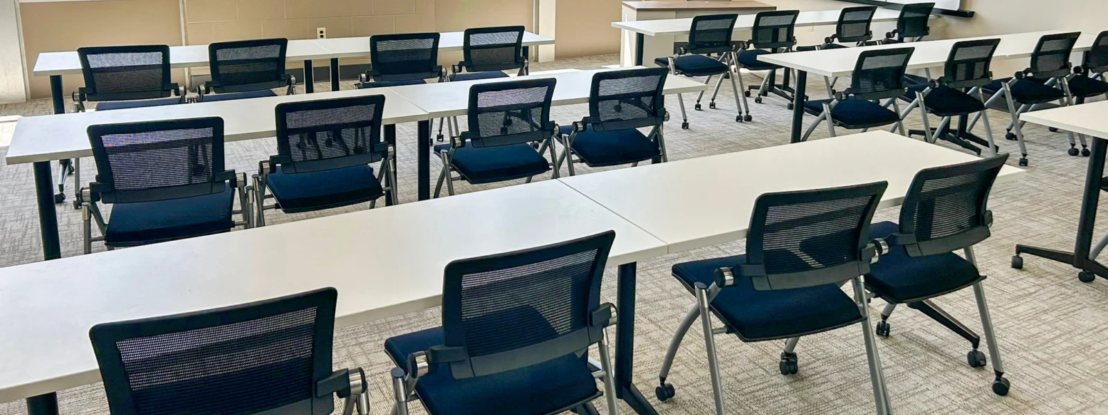 DTD Flip Nest Table Stow JSCC