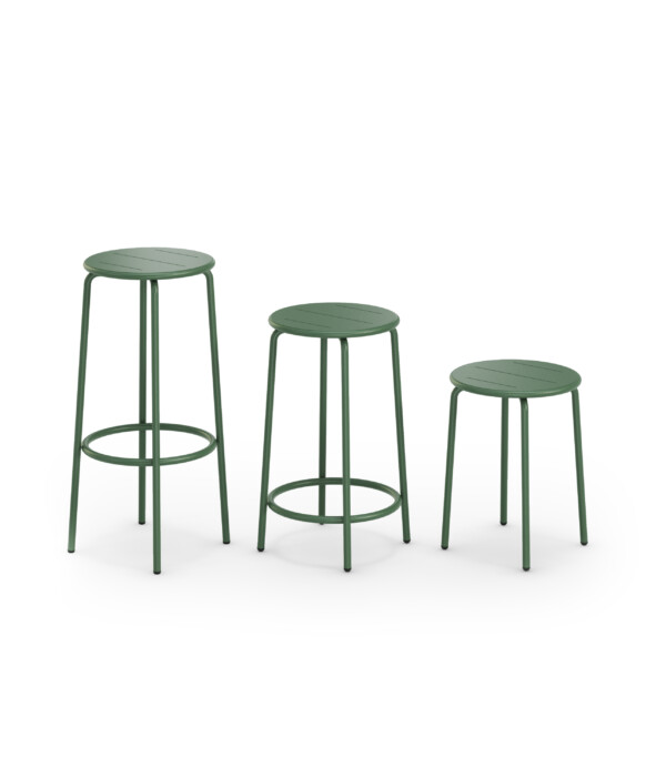 02 AIS R25 Cascade All Stool R9
