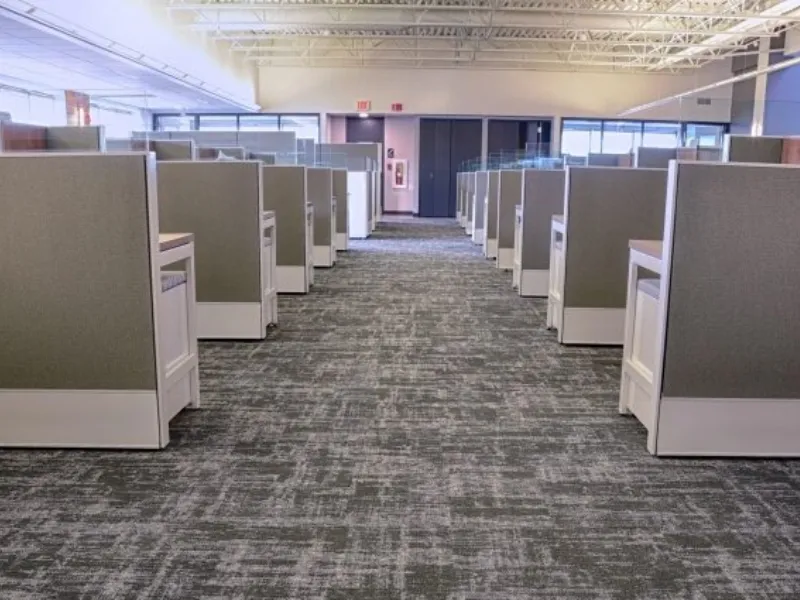 Client space with matrix workstations 2 md