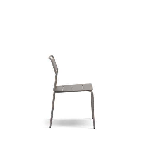 ARMLESS CHAIR INNERTONE SIDE R0 FINAL