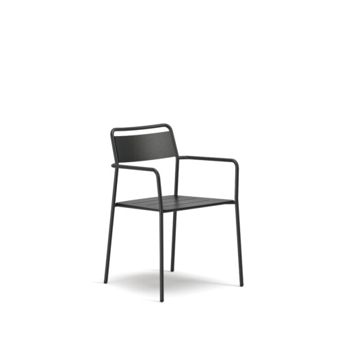 CHAIR BLACK 3 Q R0 FINAL