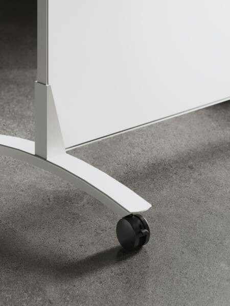 09 AIS R26 MIXER WHITEBOARD MACRODETAILS CLOSEUP FINAL