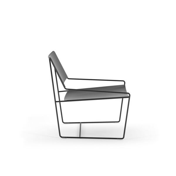 29 AIS R26 Bryce Outdoor Lounge Chair Side Black Side R0 FINAL