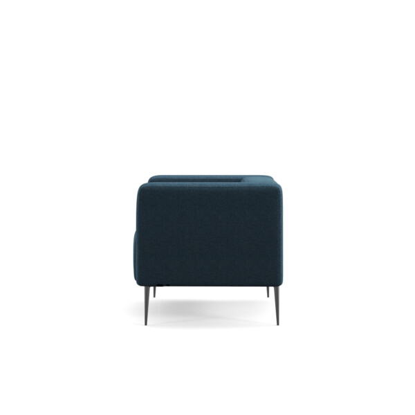 Chic Clubchair Blue Whitesweep 4