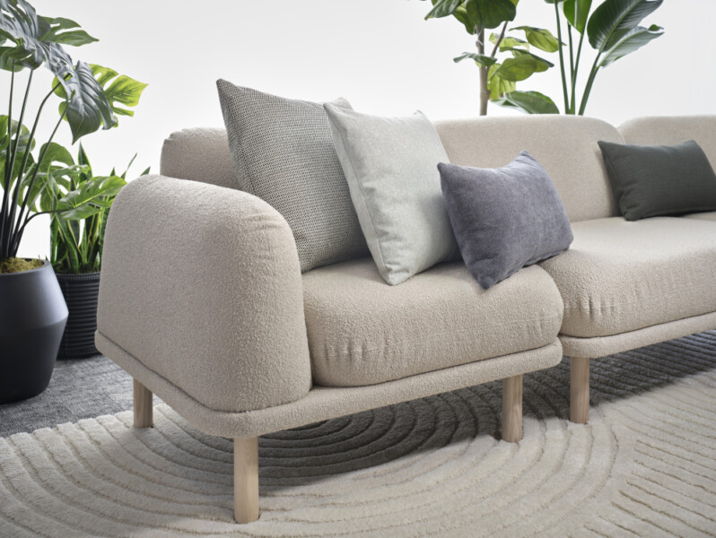 Ais pillows with soft lounge md